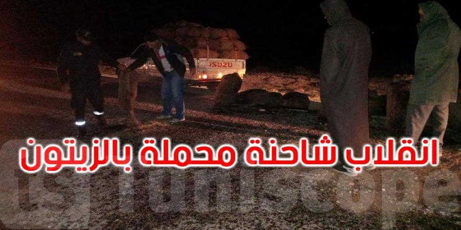 المكناسي: انقلاب شاحنة محملة بالزيتون - شبكة أطلس سبورت