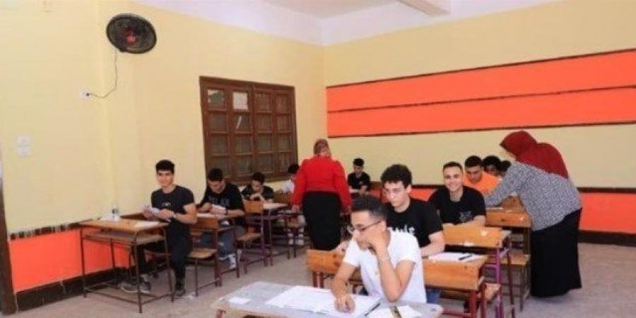 بديل الثانوية العامة.. ما هو نظام البكالوريا 2025؟ - شبكة أطلس سبورت