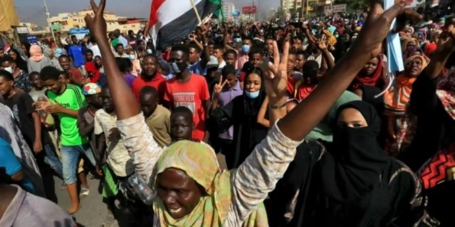 دقلو يرفض الاستسلام.. احتفالات بسيطرة الجيش السوداني على ود مدني - شبكة أطلس سبورت