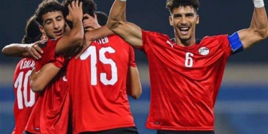 بعثة منتخب الشباب تغادر إلى الدوحة للمشاركة في دورة قطر الدولية - شبكة أطلس سبورت